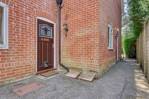 Front External- click for photo gallery